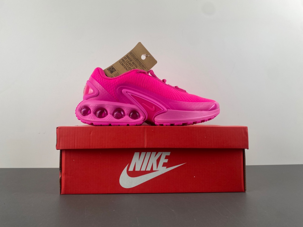 Nike Air Max DN 8