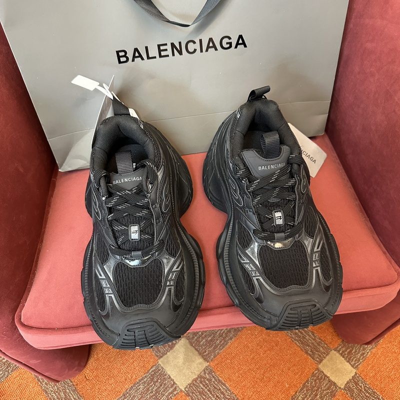Balenciaga 10XL Sneaker