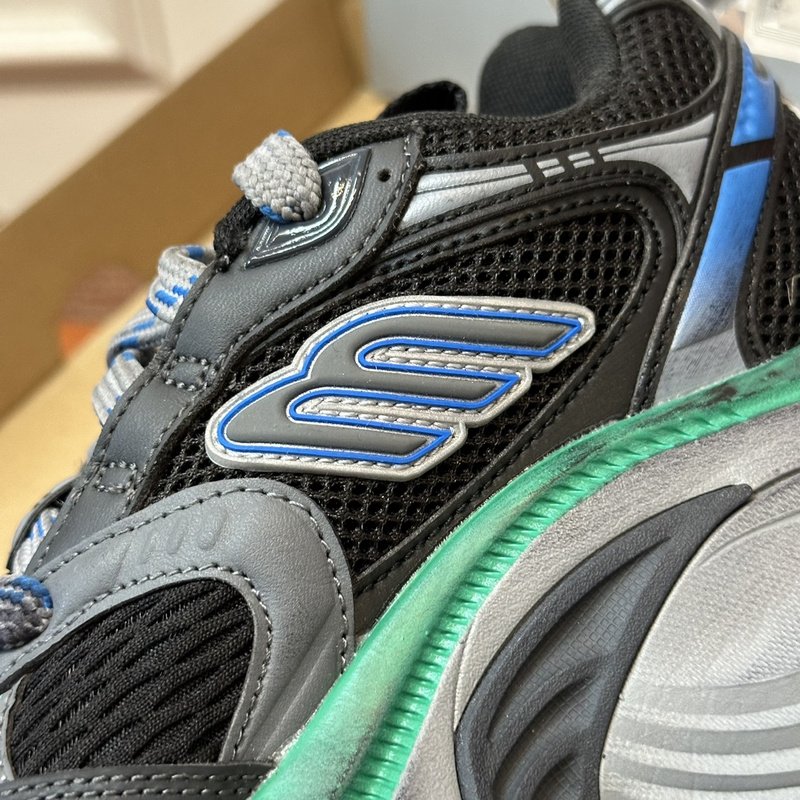 Balenciaga 10XL Sneaker