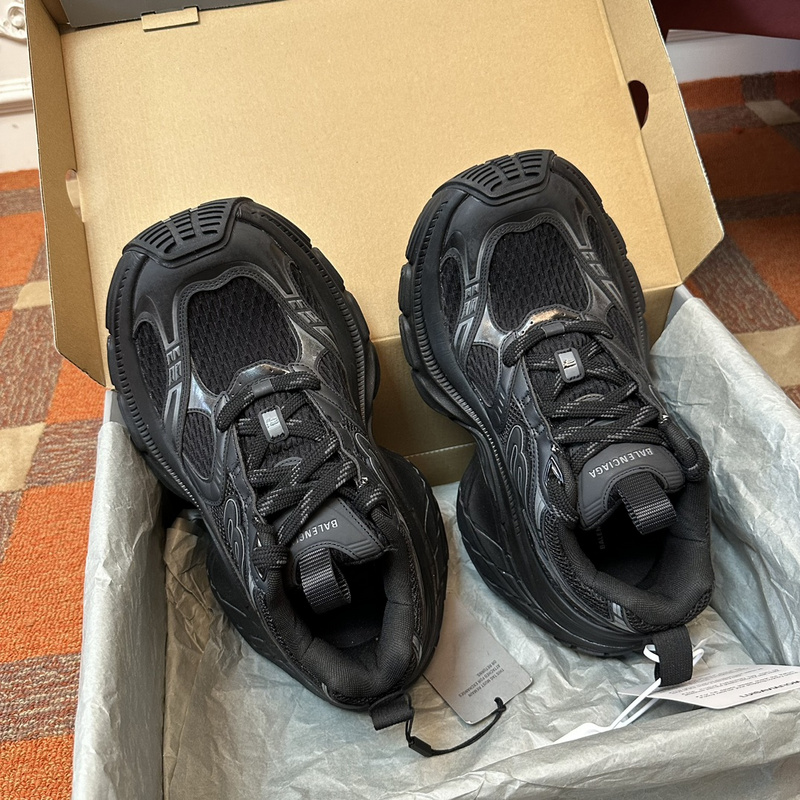 Balenciaga 10XL Sneaker