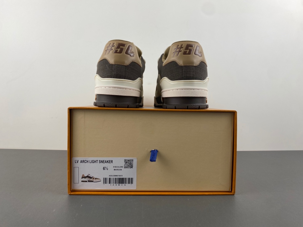 LV Trainer Sneaker