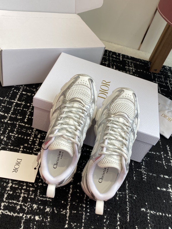 Dior Chrono Sneaker