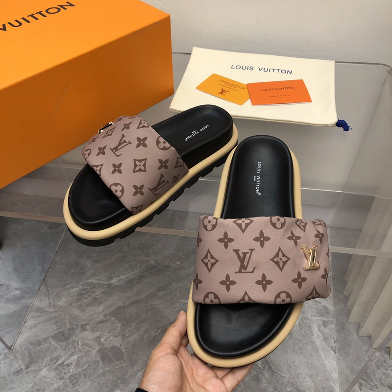 LV POOL PILLOW COMFORT MULE