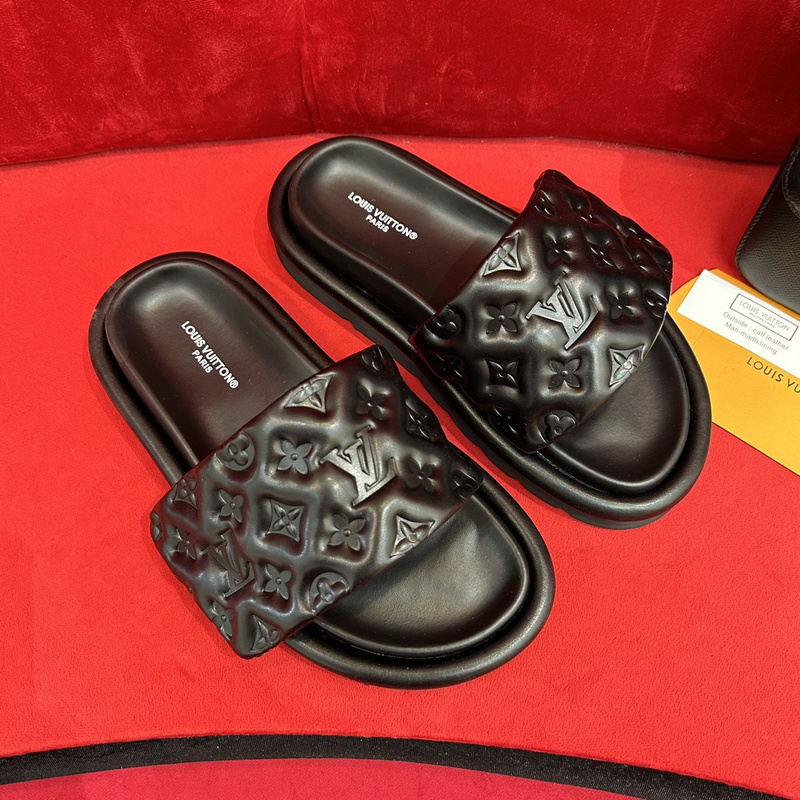 LV POOL PILLOW COMFORT MULE