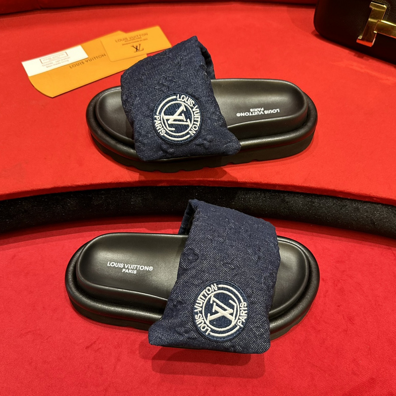 LV POOL PILLOW COMFORT MULE