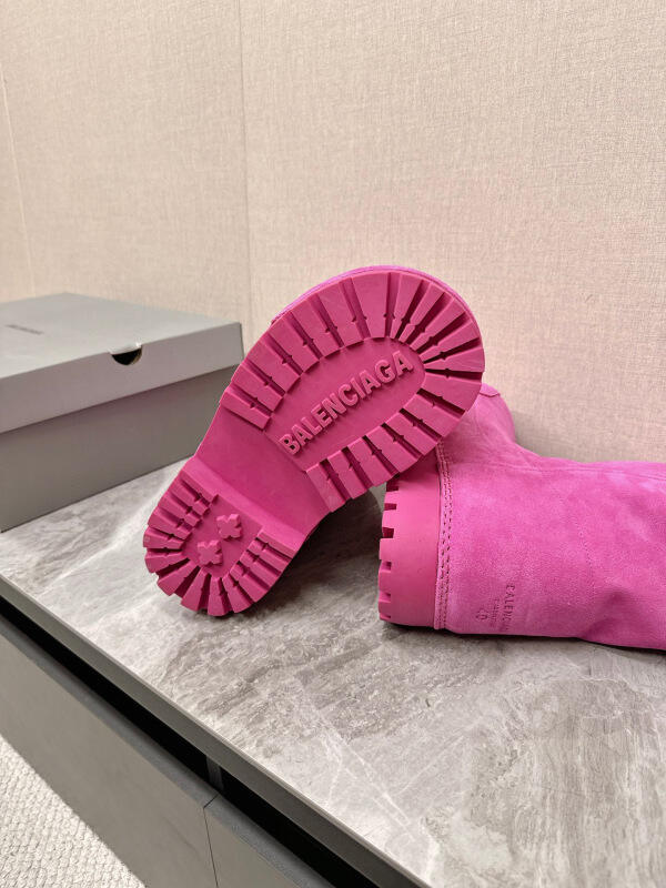 Balenciaga Winter Boots (Middle-Top)