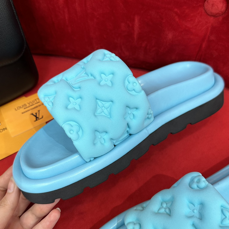LV POOL PILLOW COMFORT MULE