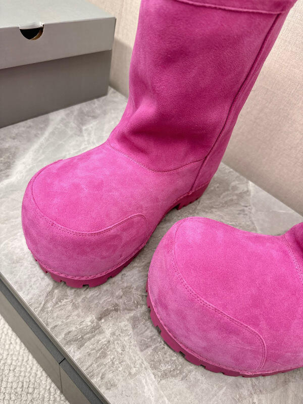 Balenciaga Winter Boots (Middle-Top)