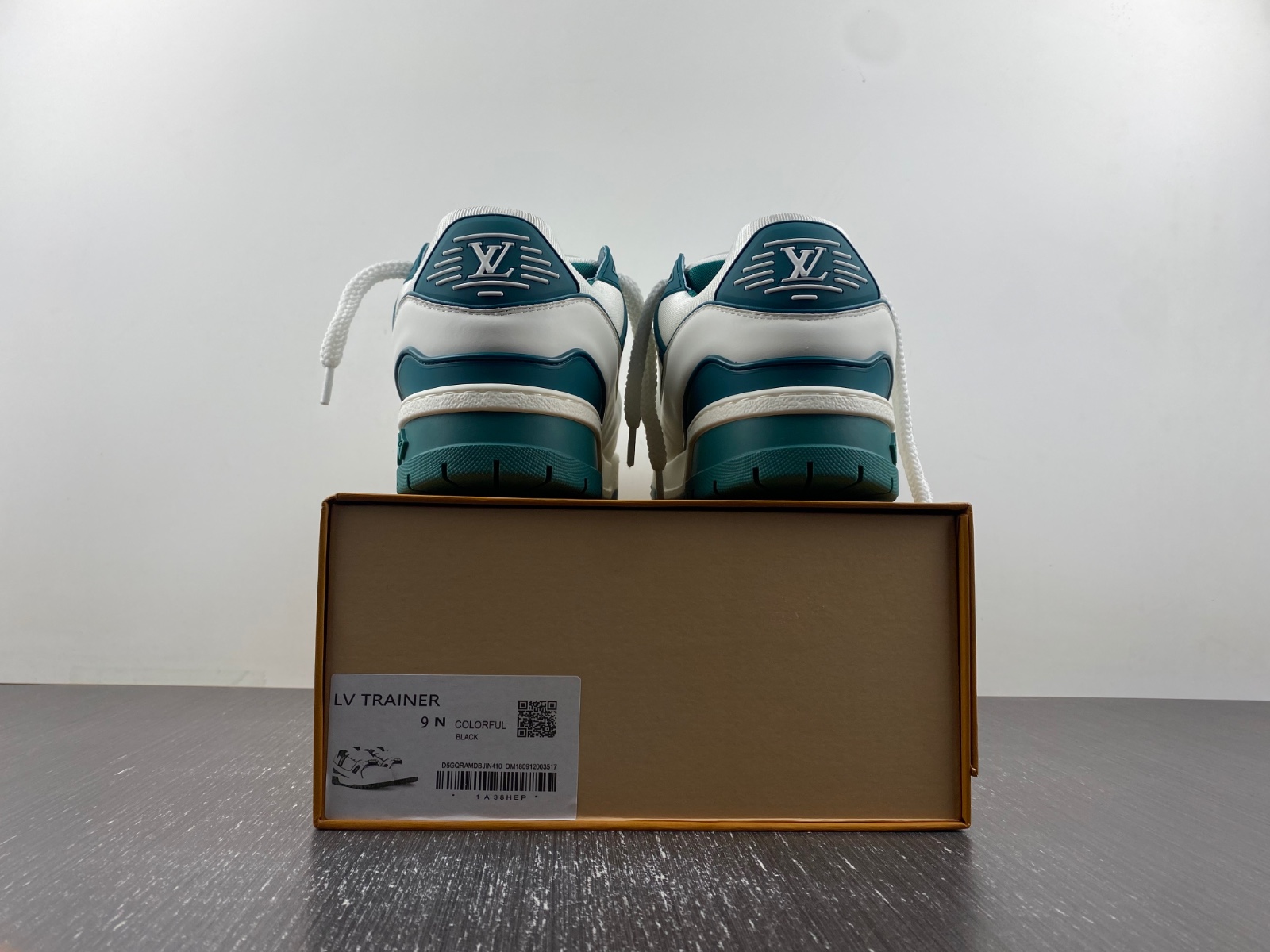 LV Trainer Maxi Sneaker