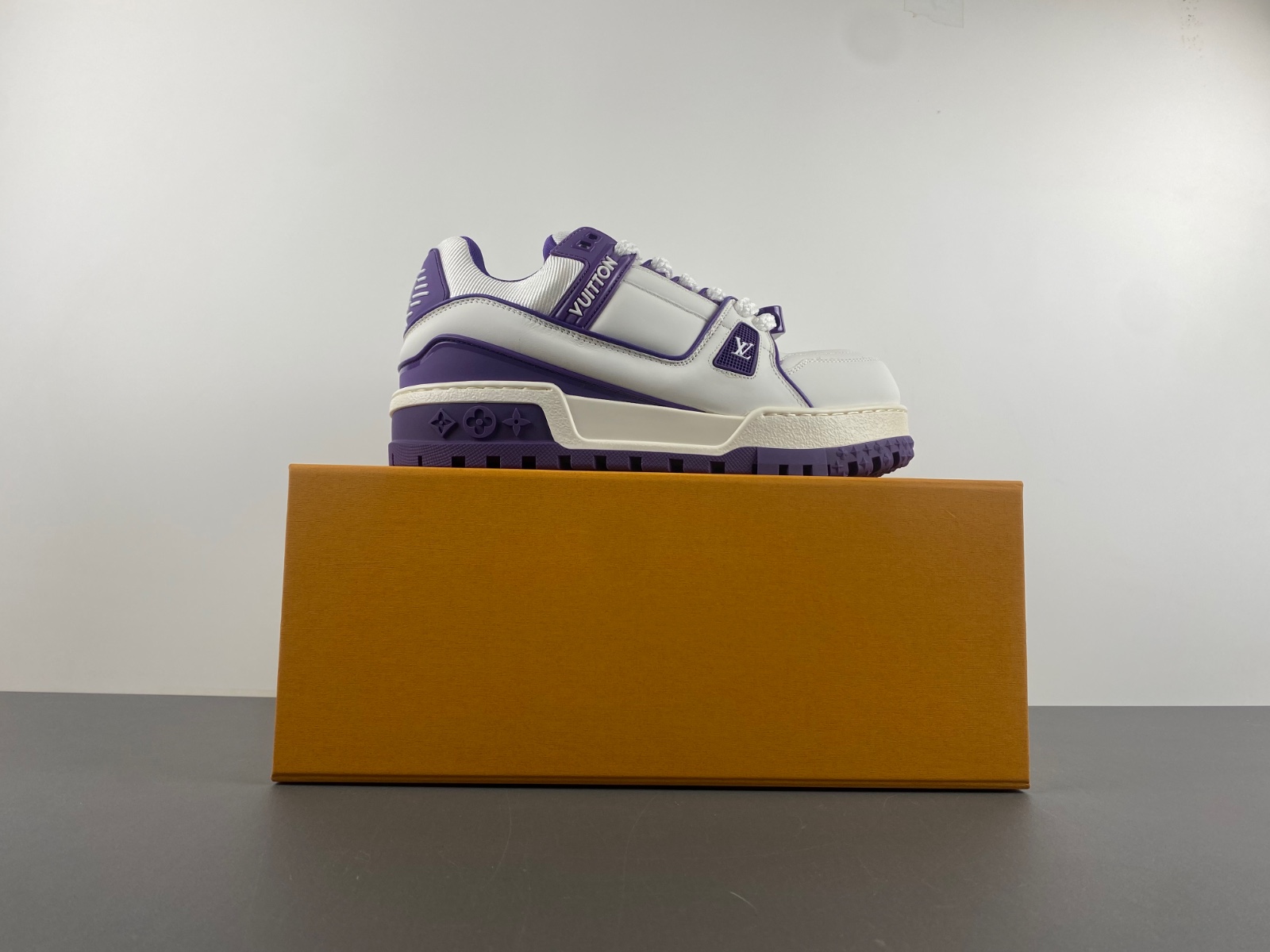 LV Trainer Maxi Sneaker