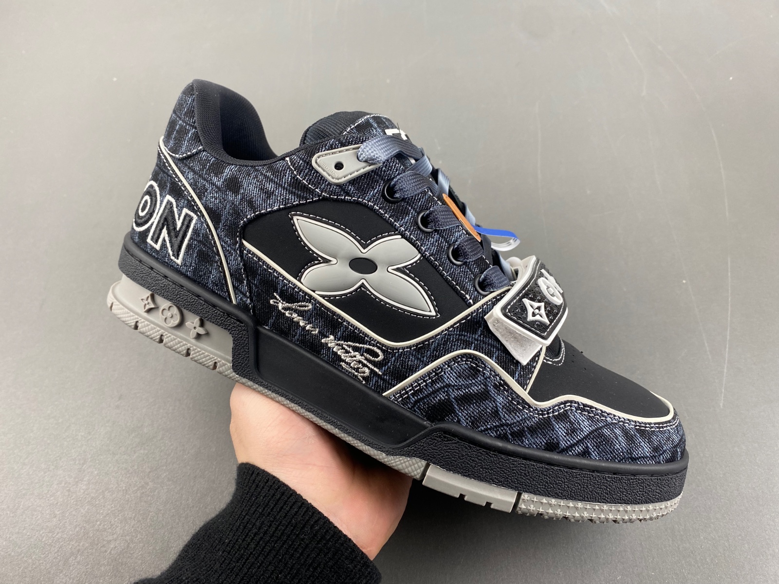 LV Trainer Sneaker