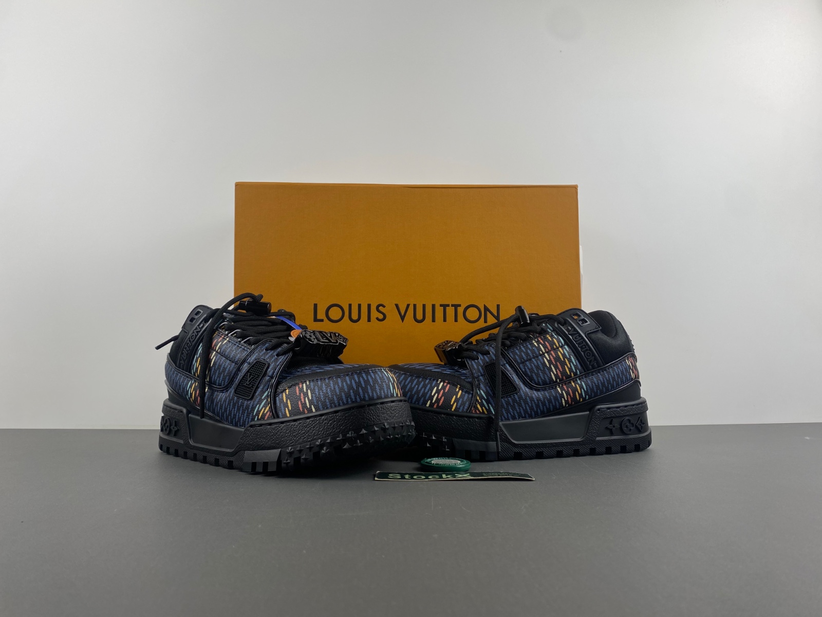 LV Trainer Maxi Sneaker