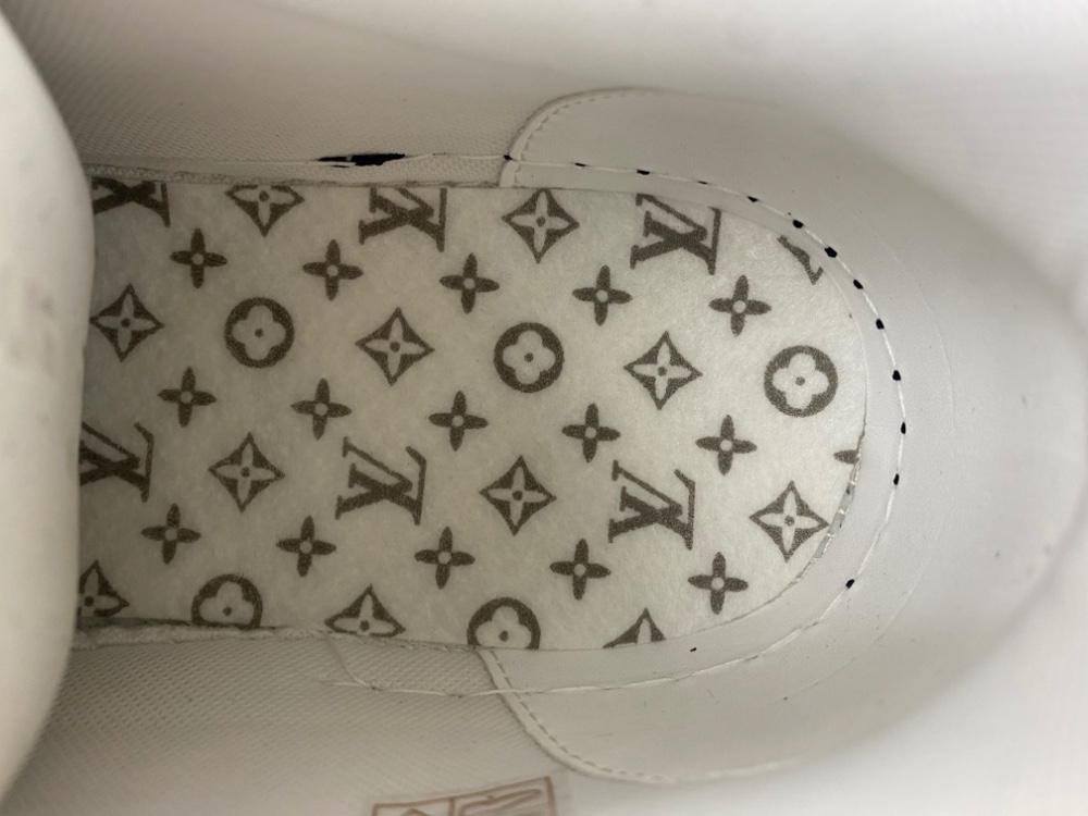 LV Trainer Sneaker