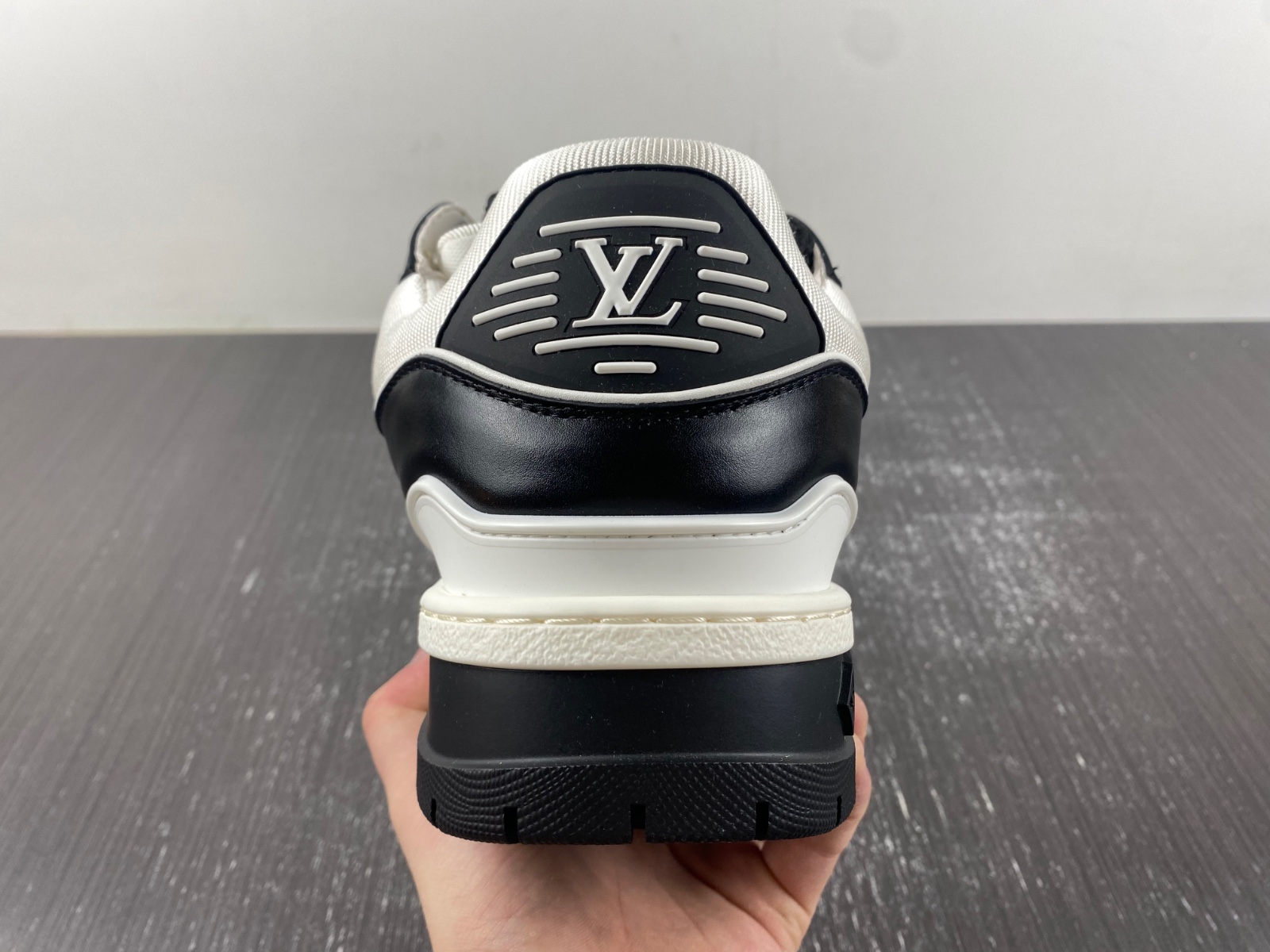LV Trainer Maxi Sneaker