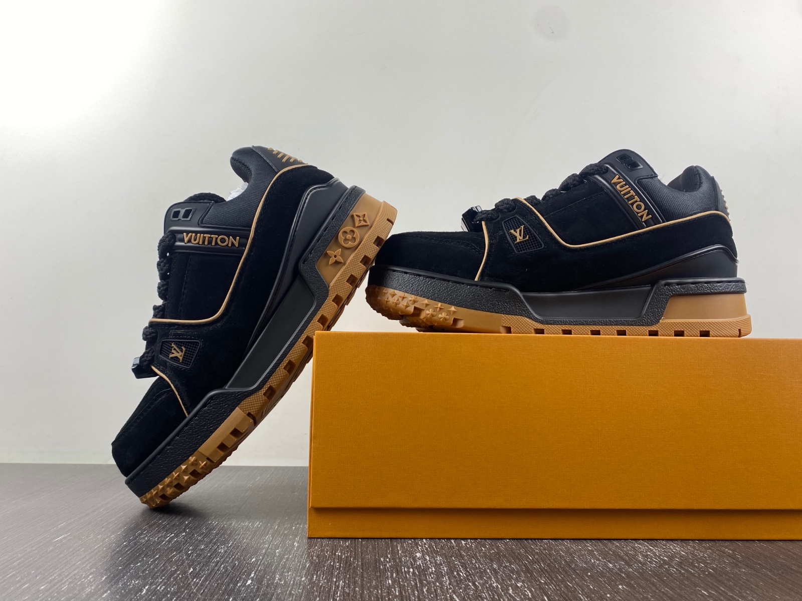 LV Trainer Maxi Sneaker