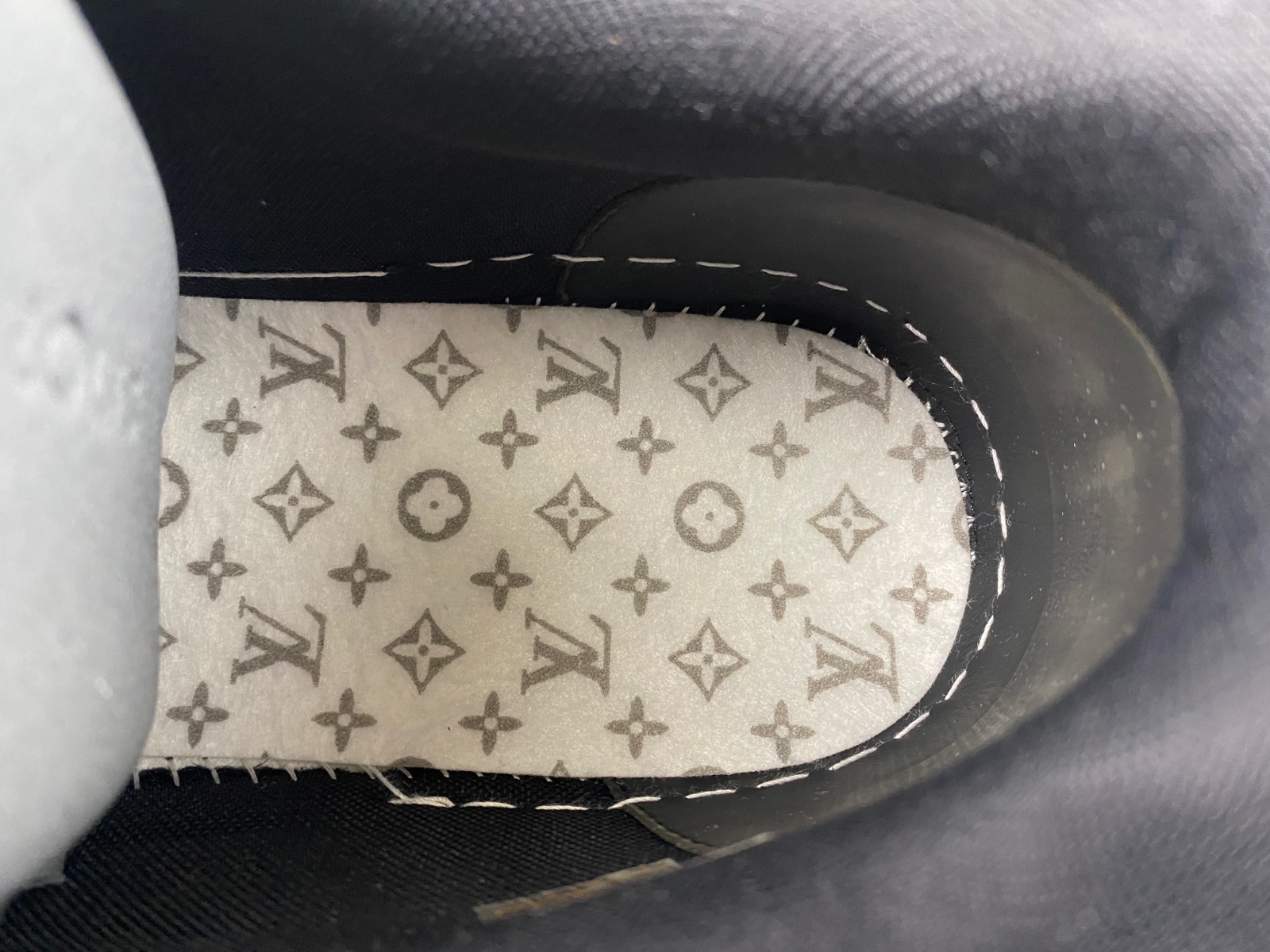 LV Trainer Sneaker